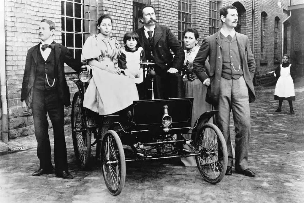 Historia de Mercedes Benz